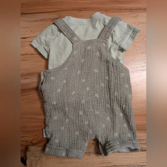 2-Piece Baby Neutral Palms Overall Romper and T-Shirt Set - Picture 7 of 7